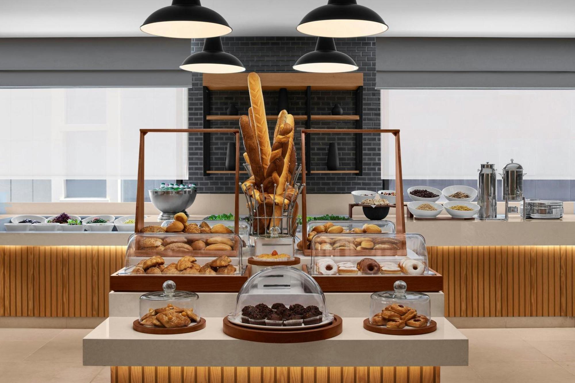Courtyard By Marriott Makkah Hotel Mecca Luaran gambar